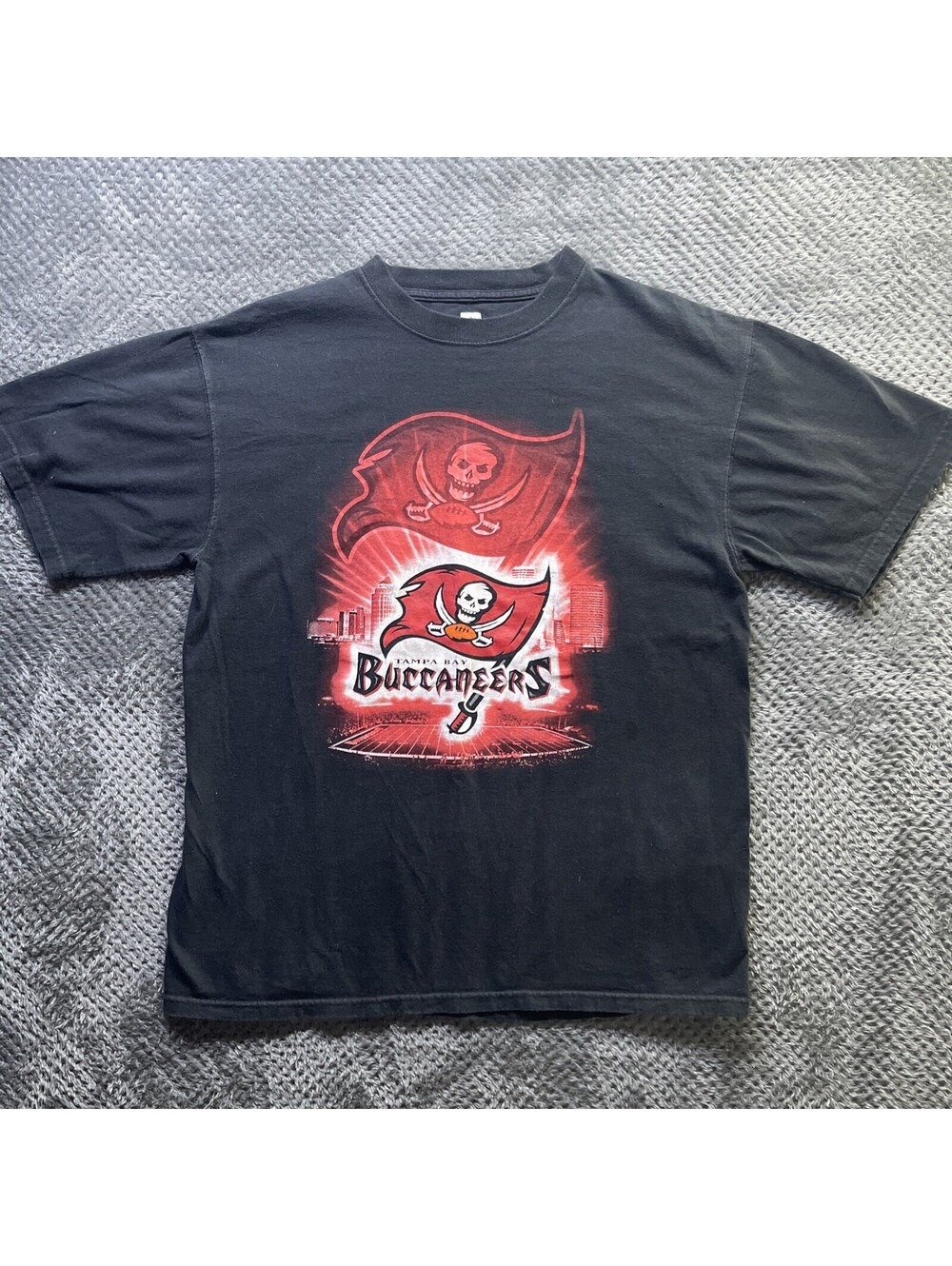Tampa Bay Buccaneers Nfl Short Sleeve Large T-Shirt #419